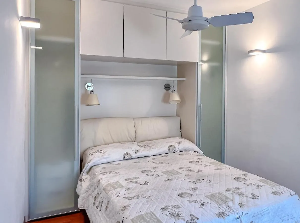 Bel Quadrilocale Con Terrazza Nel Centro Storico Apartment Varazze Italy